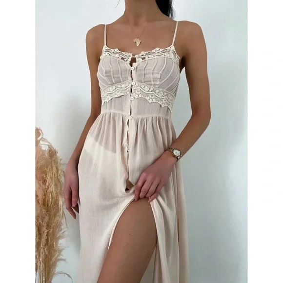 Mile High Clozet | Intimates & Sleepwear | Contrast Lace Button Front Split  Hem Sleep Dress | Poshmark